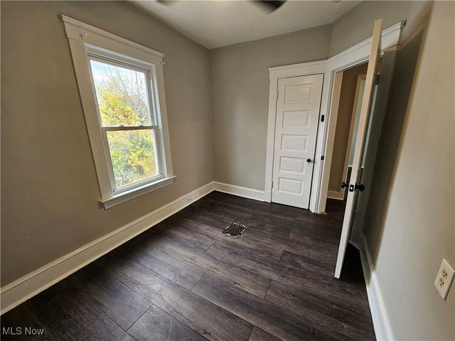 3891 W 21st Street, Cleveland, OH 44109