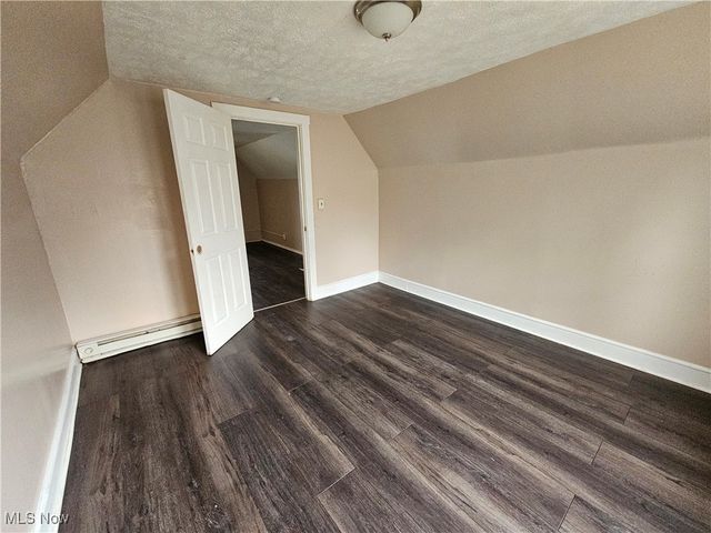 3891 W 21st Street, Cleveland, OH 44109