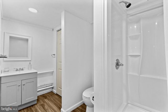 1037 TOM PAINE DR, Lancaster, PA 17603