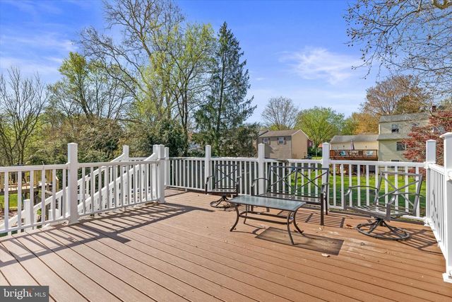 1037 TOM PAINE DR, Lancaster, PA 17603