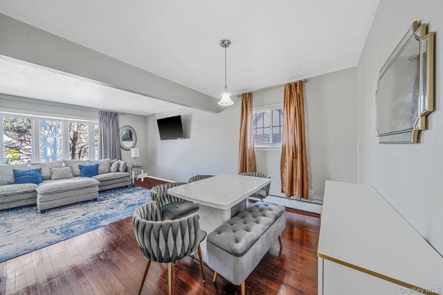 828 Barth Drive, North Baldwin, NY 11510