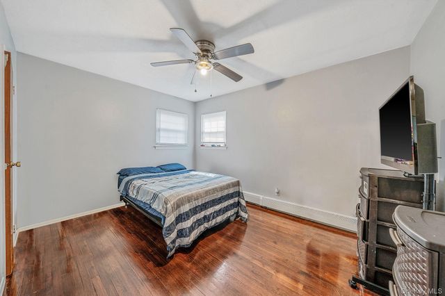 828 Barth Drive, North Baldwin, NY 11510