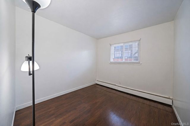 828 Barth Drive, North Baldwin, NY 11510