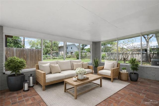 806 Walnut Avenue, Mcallen, TX 78501
