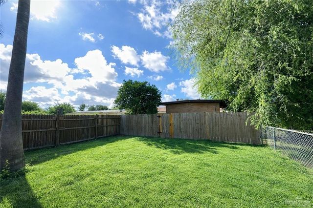 806 Walnut Avenue, Mcallen, TX 78501