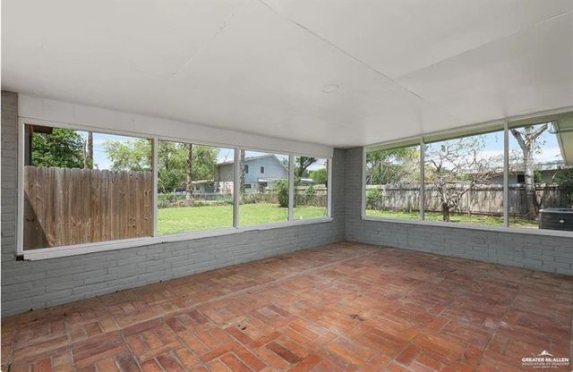 806 Walnut Avenue, Mcallen, TX 78501
