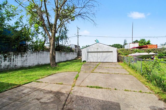 8653 Lanewood Street, Westland, MI 48185