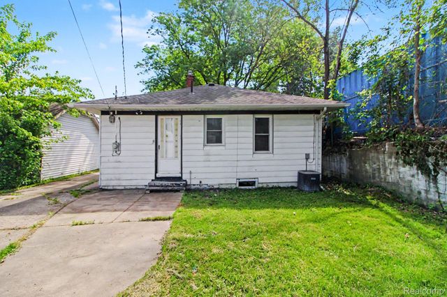 8653 Lanewood Street, Westland, MI 48185