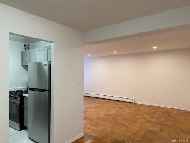 101 Lincoln Avenue 1R, Mineola, NY 11501