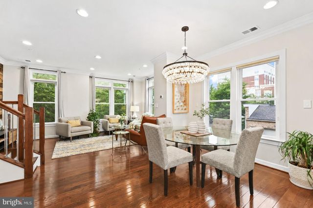 1121 S LINCOLN ST, Arlington, VA 22204