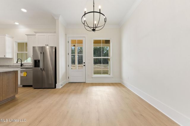 13401 Cox Road, Ocean Springs, MS 39565