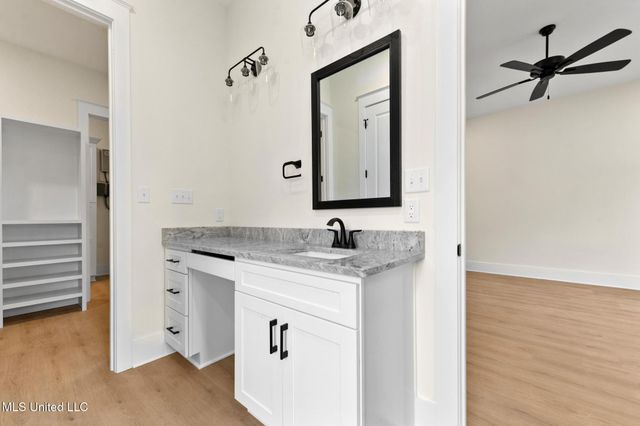 13401 Cox Road, Ocean Springs, MS 39565