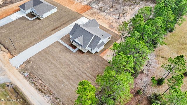 13401 Cox Road, Ocean Springs, MS 39565