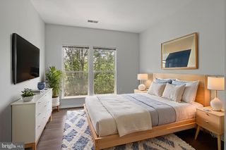 1511 N POINT DR #304, Reston, VA 20194
