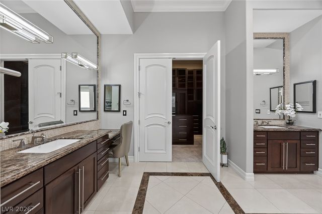 5367 Secluded Brook Court, Las Vegas, NV 89149