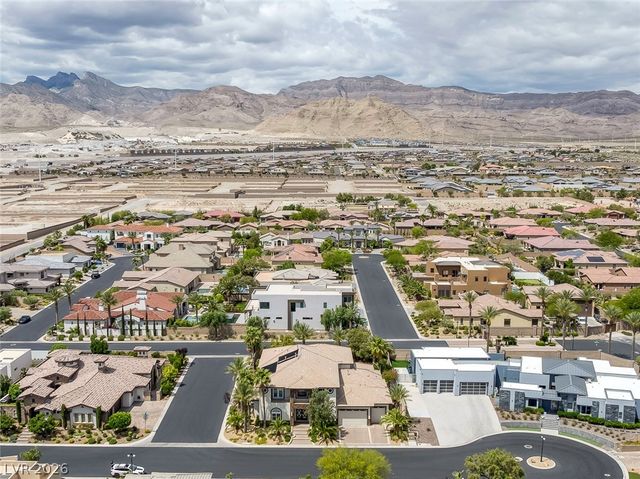 5367 Secluded Brook Court, Las Vegas, NV 89149