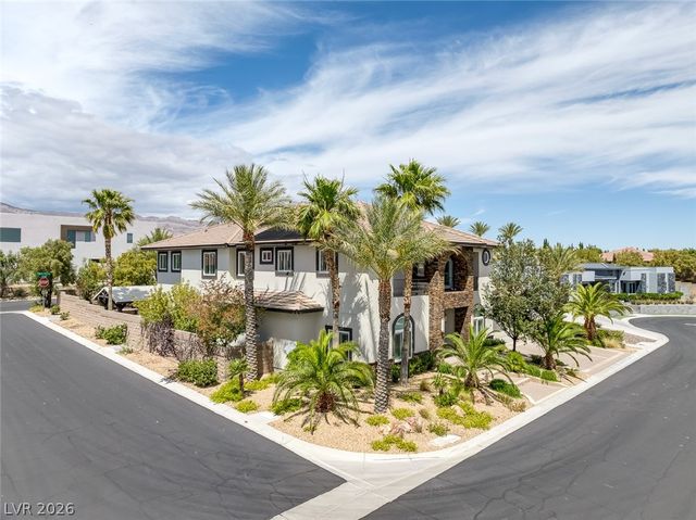5367 Secluded Brook Court, Las Vegas, NV 89149