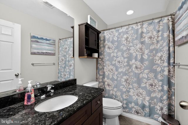 26123 HICKORY LN, Langhorne, PA 19047