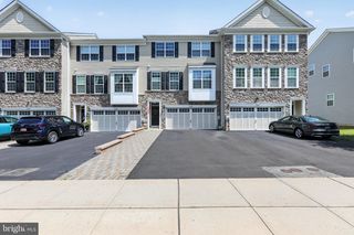 26123 HICKORY LN, Langhorne, PA 19047