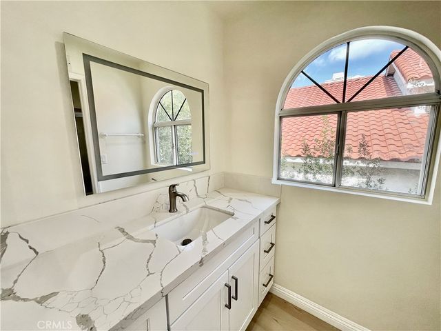 4110 Lost Springs Drive, Calabasas, CA 91301