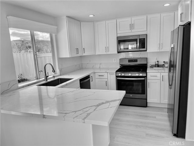 4110 Lost Springs Drive, Calabasas, CA 91301