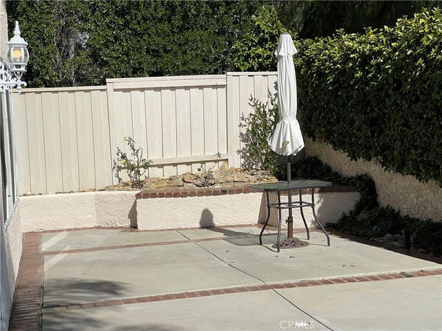 4110 Lost Springs Drive, Calabasas, CA 91301