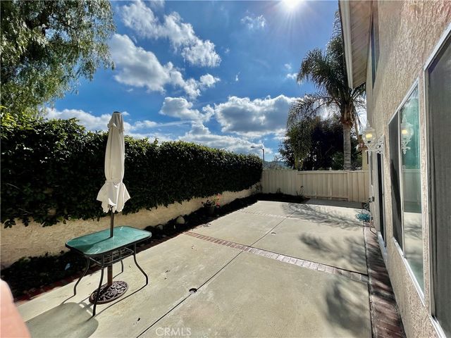 4110 Lost Springs Drive, Calabasas, CA 91301
