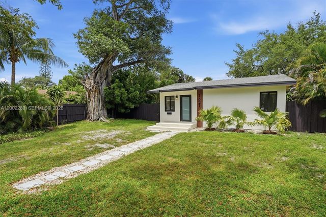1621 SW 11th Ct, Fort Lauderdale, FL 33312