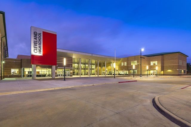 469 Road 5913-13, Cleveland, TX 77327