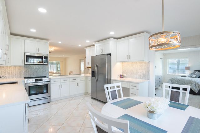 5160 Petal Place D, Delray Beach, FL 33484