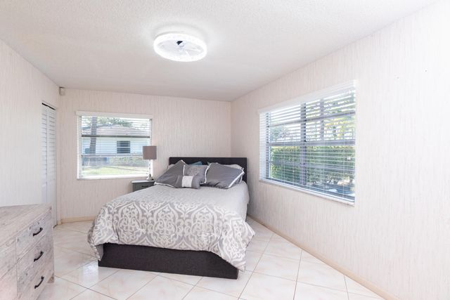 5160 Petal Place D, Delray Beach, FL 33484