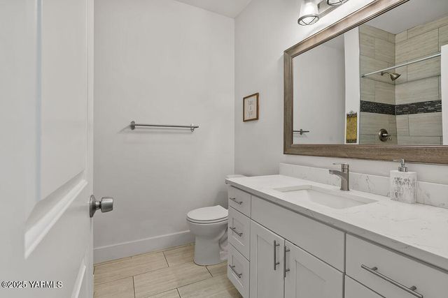 8710 Maclaren Ave, Yakima, WA 98908