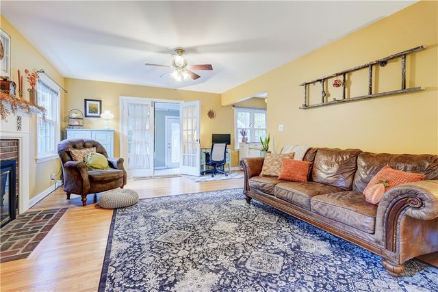 365 Colebourne Road, Rochester, NY 14609