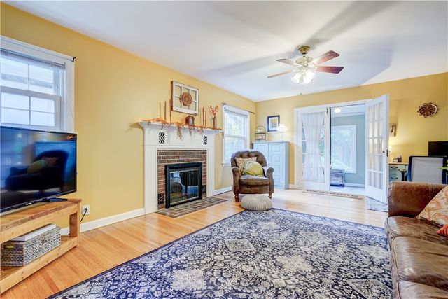 365 Colebourne Road, Rochester, NY 14609