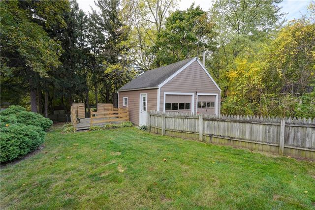 365 Colebourne Road, Rochester, NY 14609