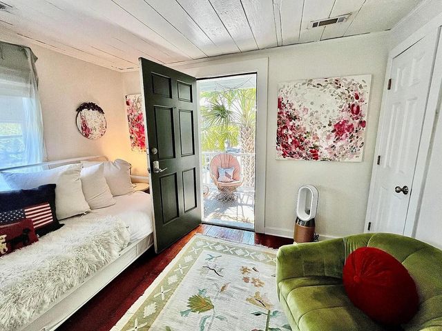 74 Reid Street, Charleston, SC 29403