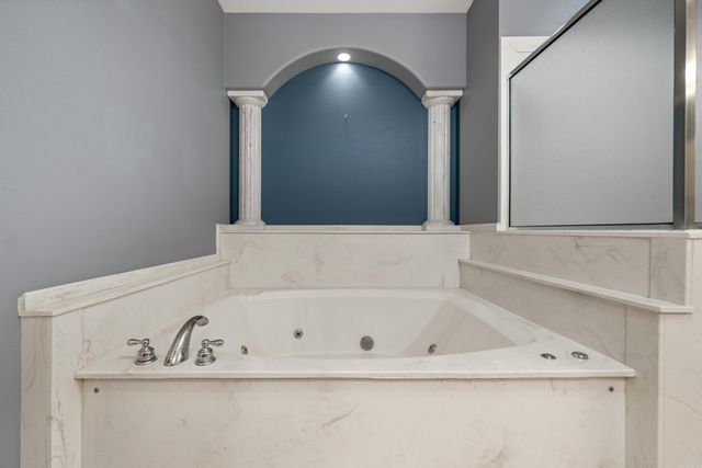 518 Amity Rd Apt I6, Hot Springs, AR 71913