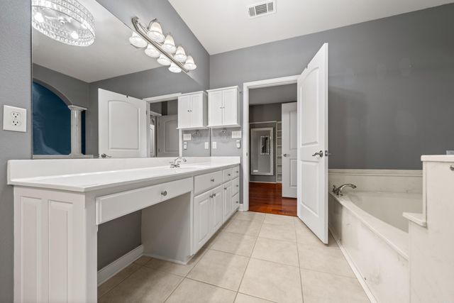 518 Amity Rd Apt I6, Hot Springs, AR 71913