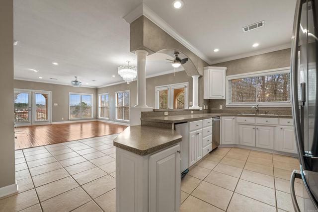 518 Amity Rd Apt I6, Hot Springs, AR 71913