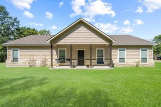 468 Brahman, Onalaska, TX 77360