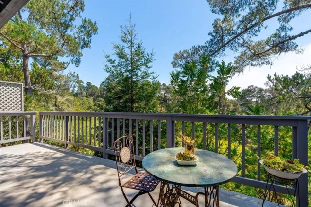 930 Suffolk Street, Cambria, CA 93428