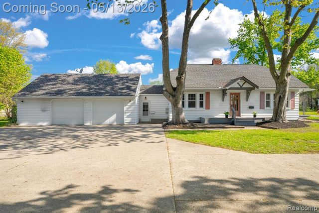3363 Meinrad Drive, Waterford, MI 48329