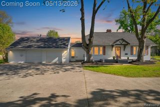 3363 Meinrad Drive, Waterford, MI 48329