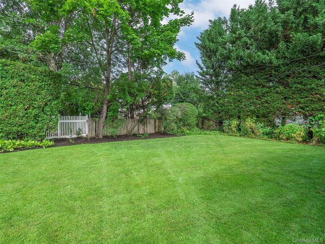45 Driftwood Drive, Port Washington, NY 11050