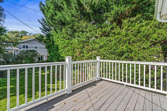 45 Driftwood Drive, Port Washington, NY 11050