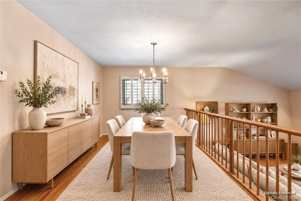 45 Driftwood Drive, Port Washington, NY 11050 — photo 3