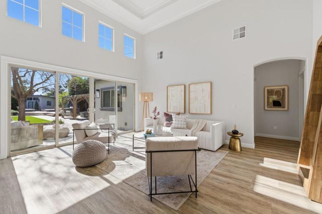 1054 Longfellow Avenue, Campbell, CA 95008