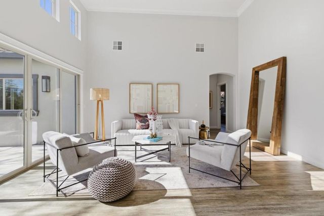 1054 Longfellow Avenue, Campbell, CA 95008