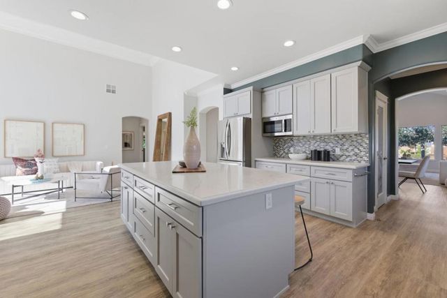 1054 Longfellow Avenue, Campbell, CA 95008