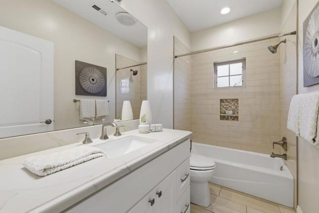 1054 Longfellow Avenue, Campbell, CA 95008